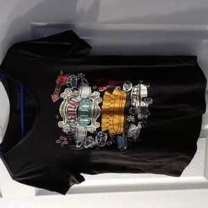 Central Perk t-shirt medium
